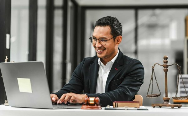 Avocat contentieux informatique : maîtrisez vos conflits technologiques